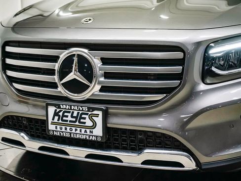 Used 2026 Mercedes-Benz GLB 250 image 8