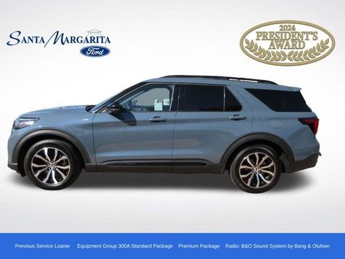 Used 2025 Ford Explorer ST-Line w/ Premium Package image 1