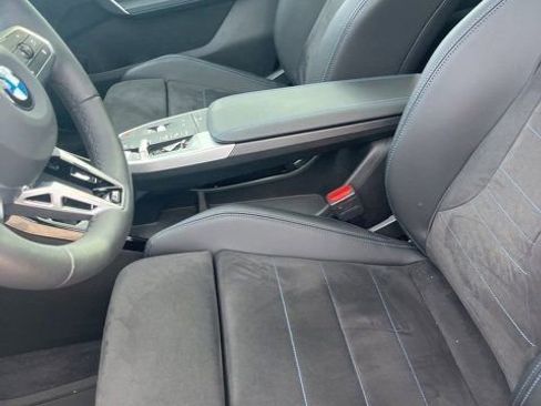 Used 2025 BMW X1 xDrive28i w/ Premium Package image 12