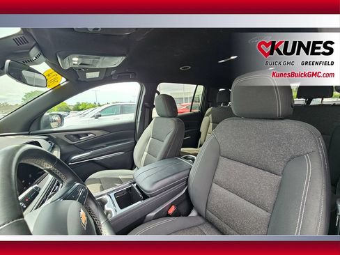 Used 2024 Chevrolet Traverse LT AWD/4WD image 14