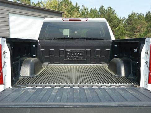 Used 2025 Chevrolet Silverado 1500 LT image 8