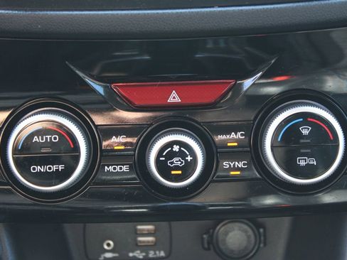 Used 2024 Subaru Forester Limited image 22