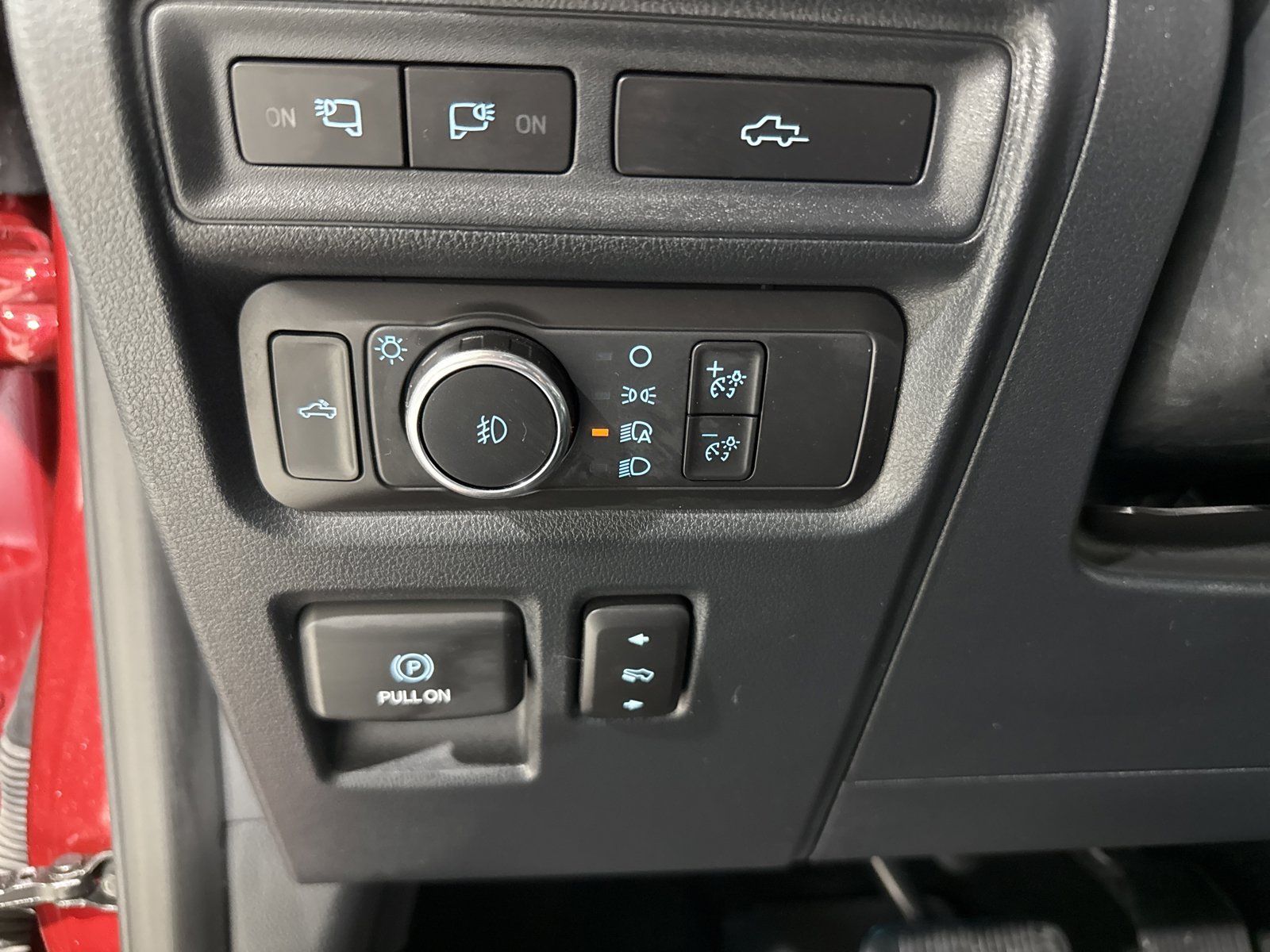 Used 2022 Ford F150 Lariat w/ Equipment Group 502A High AWD/4WD image 28