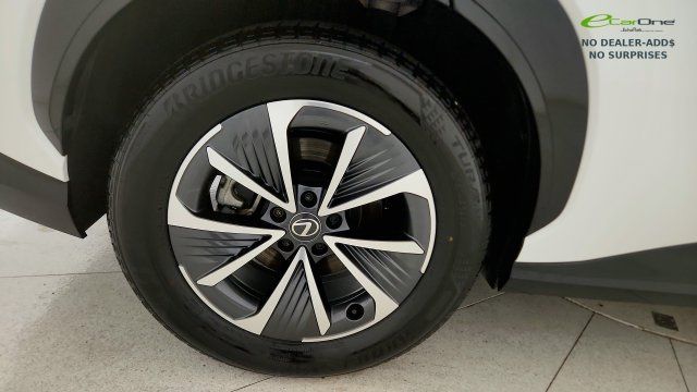 Used 2024 Lexus RZ 450e Premium w/ Accessory Package (Z1) AWD/4WD image 74