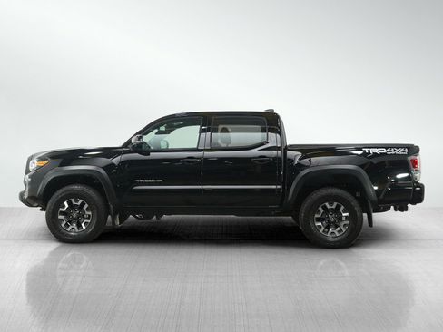 Used 2023 Toyota Tacoma TRD Off-Road w/ TRD Premium Off Road Package image 2