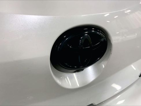 Used 2024 Toyota Corolla SE FWD image 10