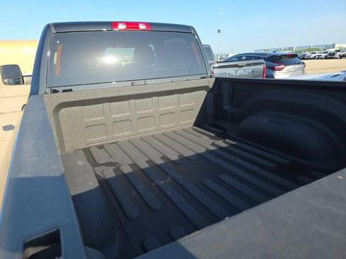 Used 2026 RAM 2500 Big Horn AWD/4WD image 9
