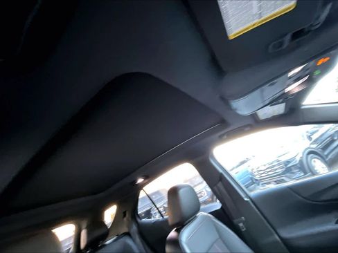 Used 2023 Chevrolet Equinox RS image 14