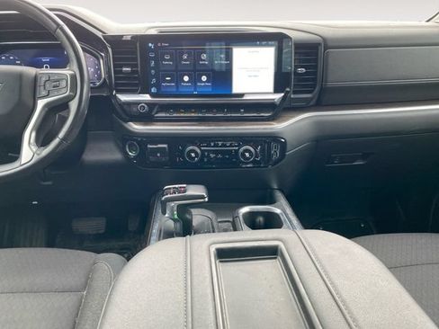 Used 2022 Chevrolet Silverado 1500 RST w/ Rally Edition AWD/4WD image 11