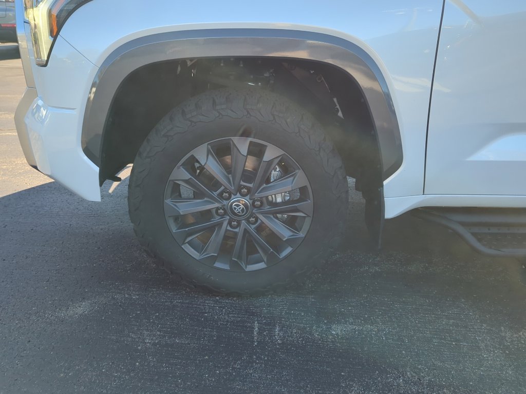 Used 2024 Toyota Tundra Limited AWD/4WD image 14