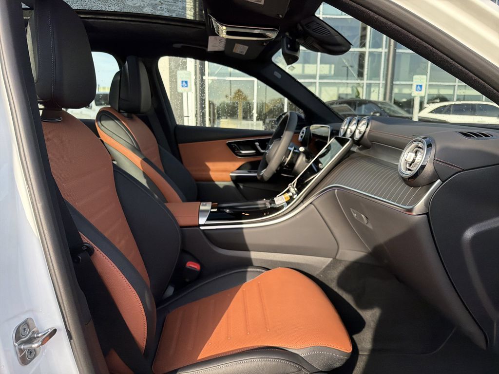 New 2026 Mercedes-Benz GLC 43 AMG 4MATIC image 18