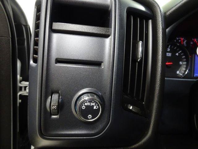 Used 2017 Chevrolet Silverado 1500 W/T RWD image 16