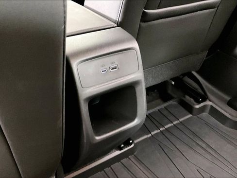Certified 2026 Buick Envista Sport Touring w/ Convenience I Package FWD image 9