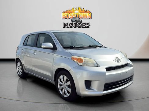 Used 2012 Scion xD FWD image 11