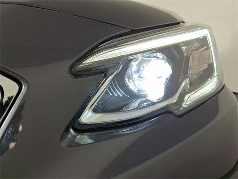 Used 2021 Subaru Outback Limited w/ Popular Package #2 image 12