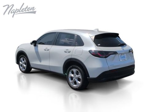 Used 2025 Honda HR-V LX image 3