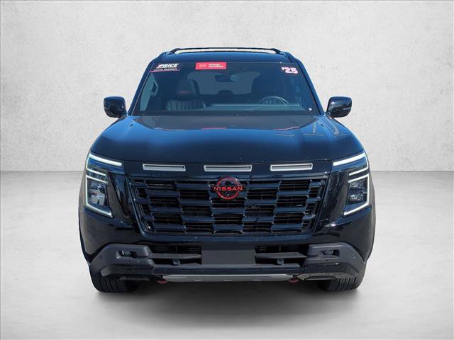 Used 2025 Nissan Armada PRO-4X w/ Pro-4X Premium Package AWD/4WD image 2