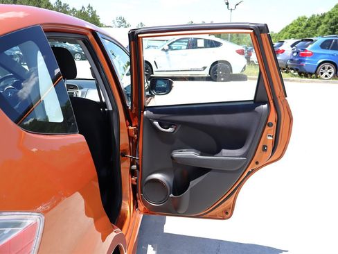 Used 2010 Honda Fit Sport image 33