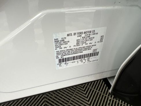 Used 2022 Ford Edge Titanium AWD/4WD image 34