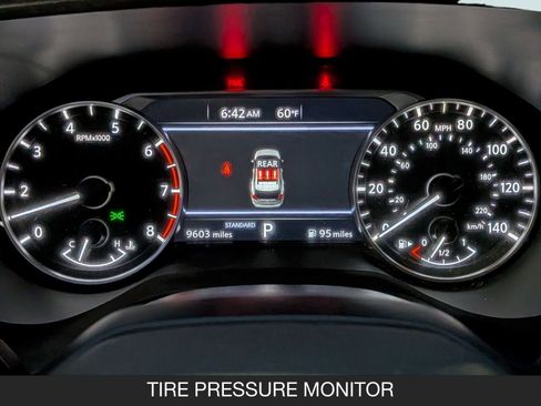 Certified 2025 Nissan Rogue SV image 19