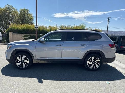 Used 2024 Volkswagen Atlas SE AWD/4WD image 5