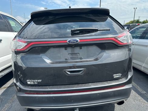 Used 2016 Ford Edge SEL w/ Equipment Group 201A AWD/4WD image 5