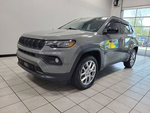 Certified 2023 Jeep Compass Latitude AWD/4WD image 6