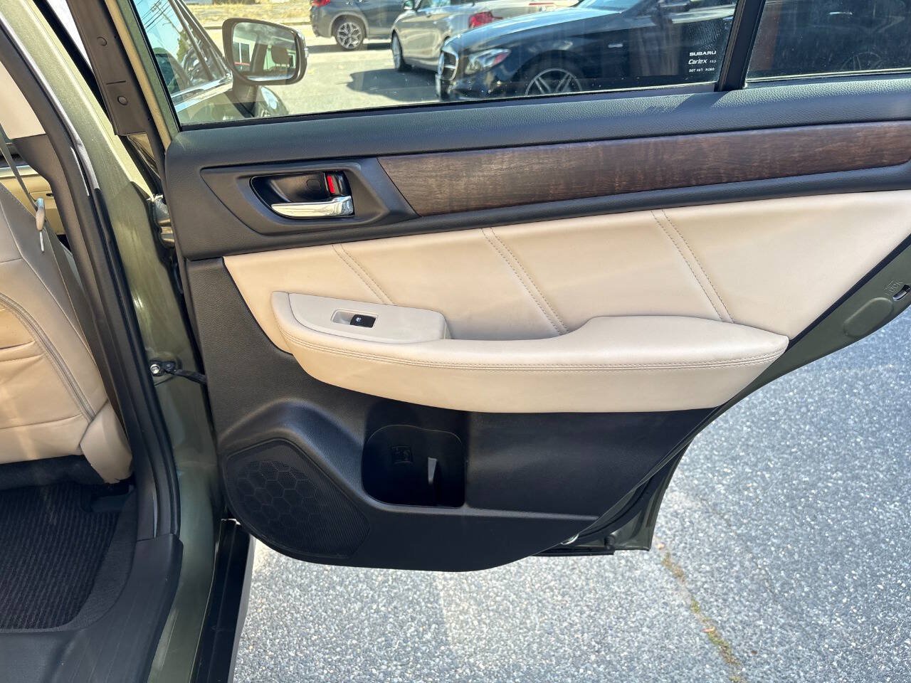 Used 2018 Subaru Outback 2.5i Limited AWD/4WD image 40