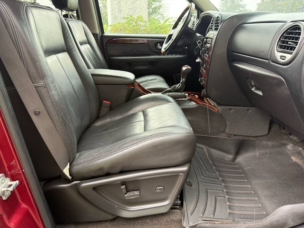 Used 2007 GMC Envoy Denali AWD/4WD image 33