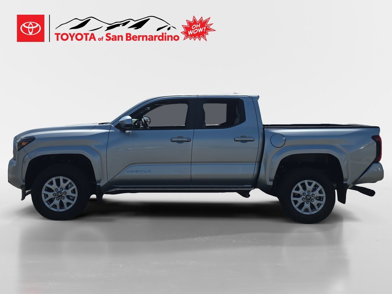 Certified 2026 Toyota Tacoma SR5 AWD/4WD image 2