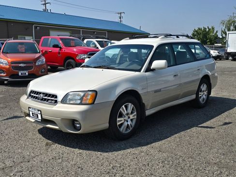 Used 2004 Subaru Outback H6 35th Anniversary Edition AWD/4WD image 3