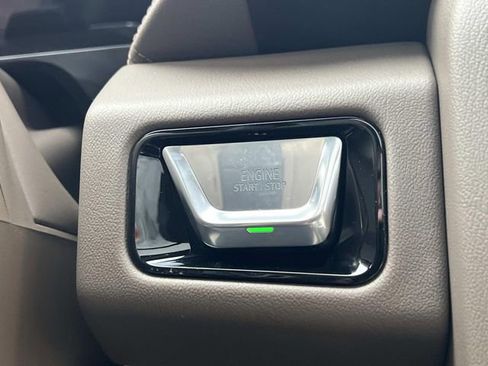 New 2026 GMC Yukon XL Denali w/ Denali Reserve Package image 28