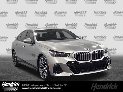 New 2026 BMW 530i xDrive w/ M Sport Package image 1
