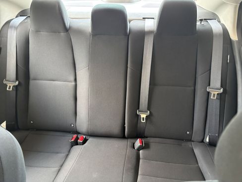 Used 2025 Nissan Sentra S FWD image 38