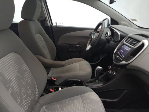 Used 2020 Chevrolet Sonic LT image 21