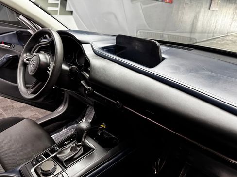 Used 2020 MAZDA CX-30 FWD image 48