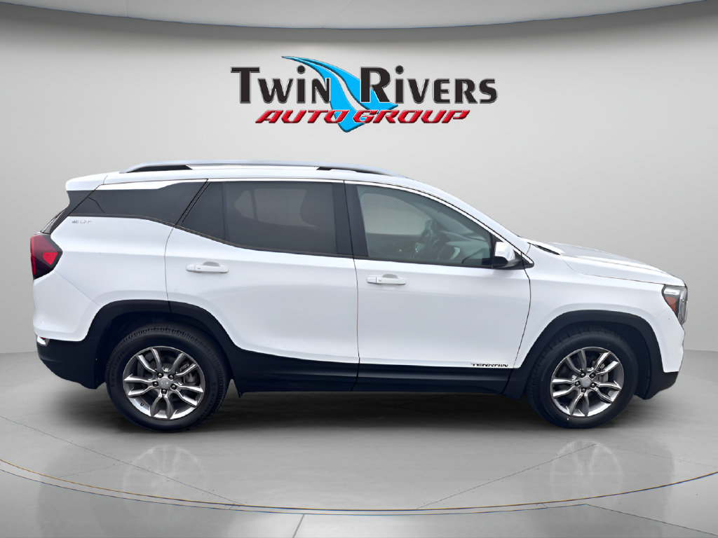 Used 2022 GMC Terrain SLT AWD/4WD image 5