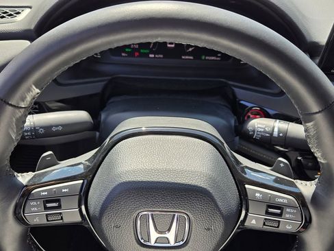 Used 2025 Honda Accord Touring image 25