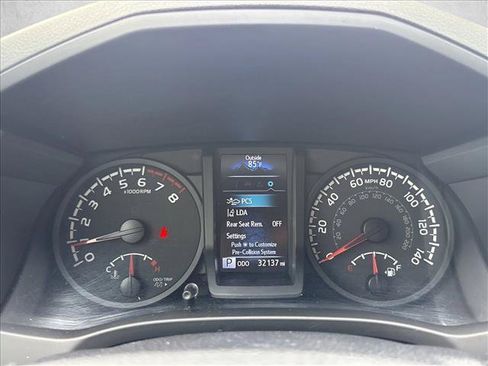 Certified 2023 Toyota Tacoma SR AWD/4WD image 13