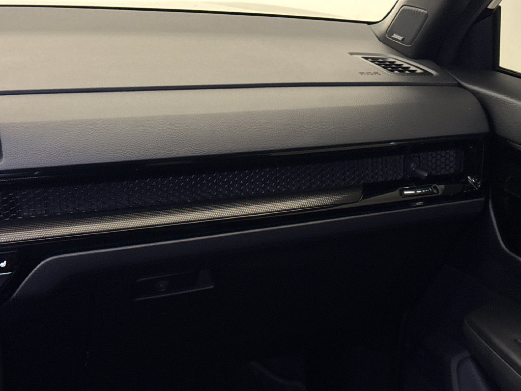 Used 2025 Honda CR-V Sport Touring image 17