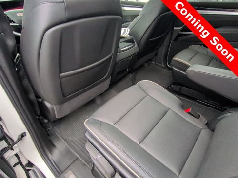 Used 2025 Cadillac Escalade Sport w/ Touring Package image 18