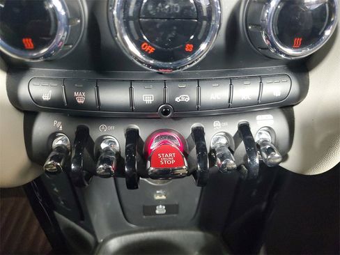 Used 2023 MINI Cooper S image 19