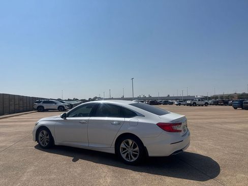 Used 2019 Honda Accord LX image 13