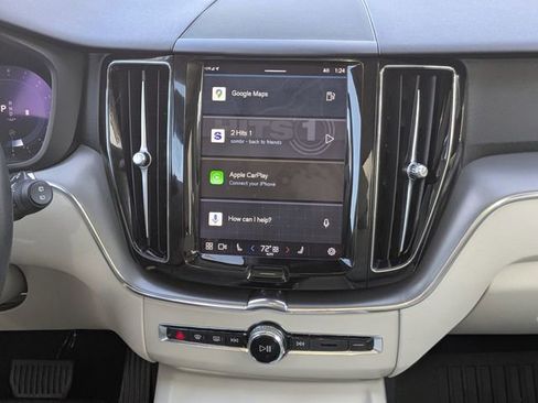 Certified 2023 Volvo XC60 B5 Core image 23