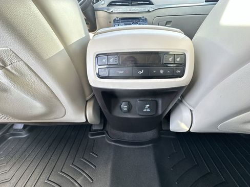 Used 2020 Hyundai Palisade Limited image 22