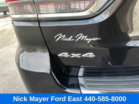 Used 2015 Jeep Grand Cherokee Limited w/ Luxury Group II image 12