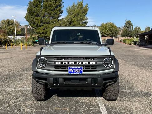 Certified 2024 Ford Bronco Black Diamond w/ Sasquatch Package image 9