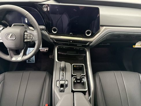 New 2026 Lexus TX 500h AWD w/ Technology Package image 14