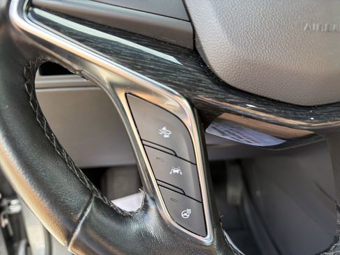 Used 2021 Cadillac XT5 Premium Luxury AWD/4WD image 22