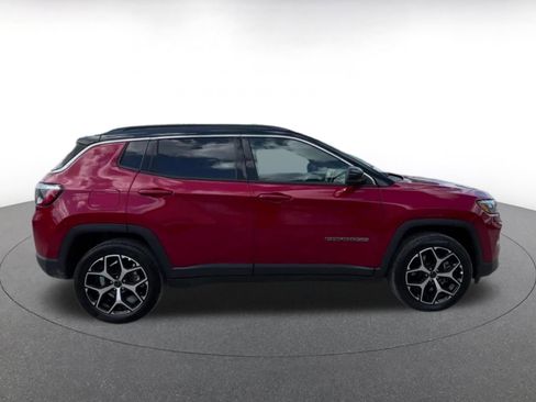 Used 2025 Jeep Compass Limited AWD/4WD image 16